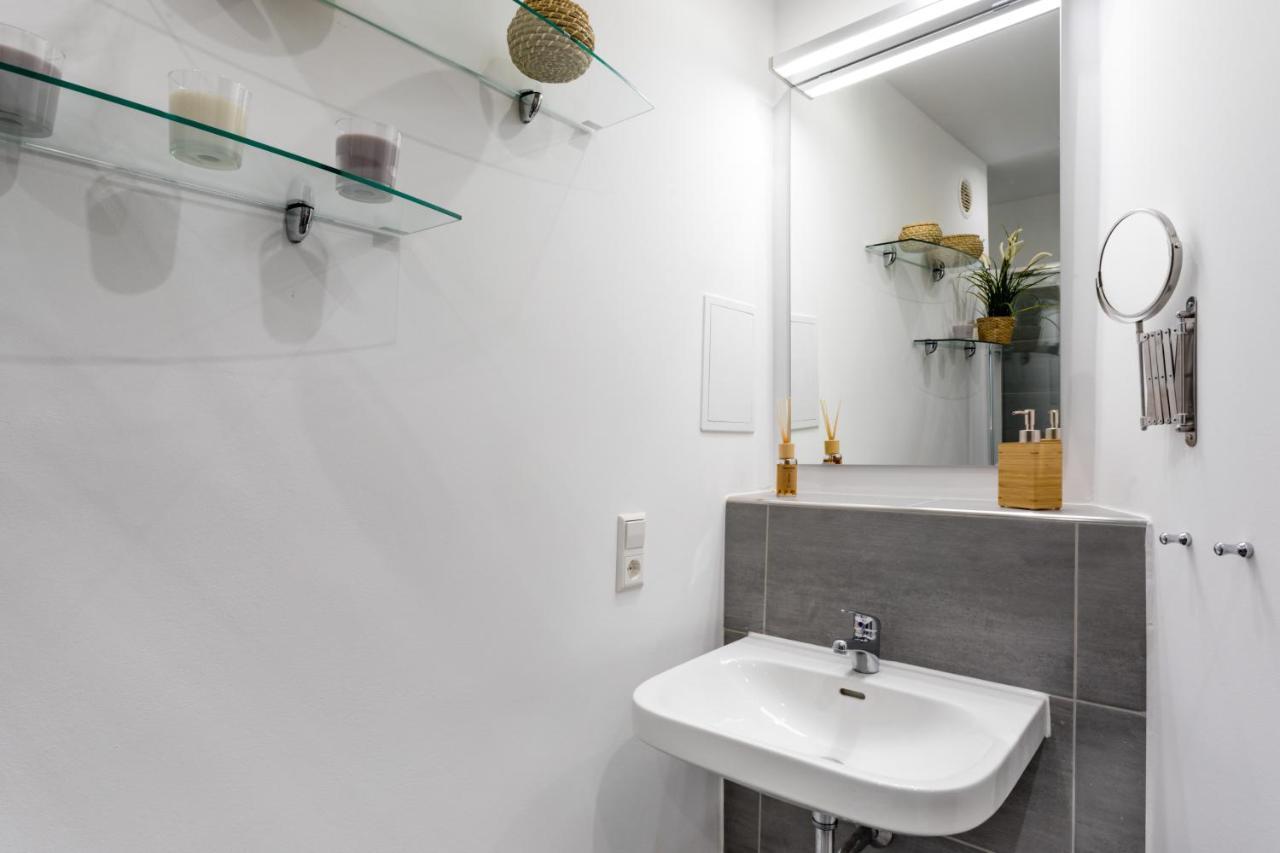 The Duesseldorfer, 1 Bedroom 1 Living Room Up To 4 People Berlin Bagian luar foto