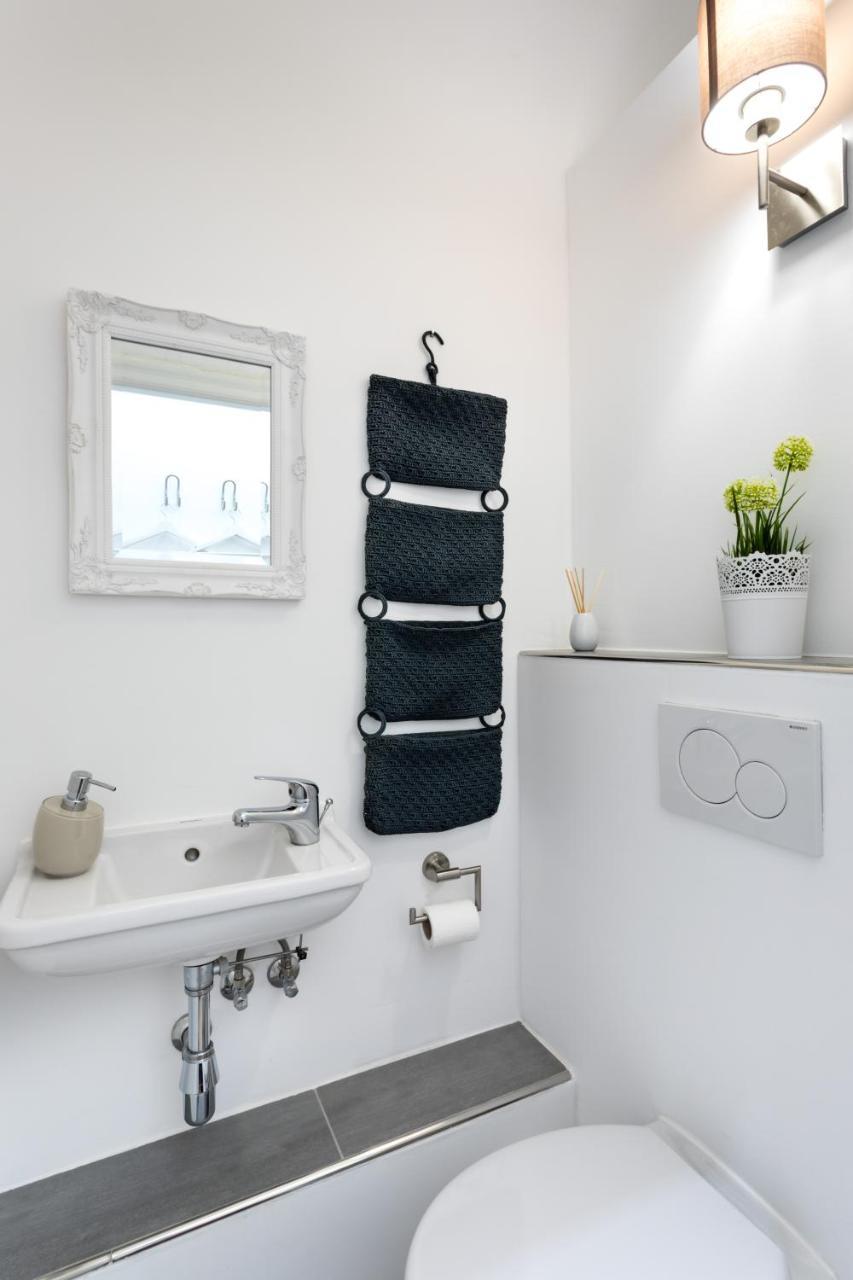 The Duesseldorfer, 1 Bedroom 1 Living Room Up To 4 People Berlin Bagian luar foto